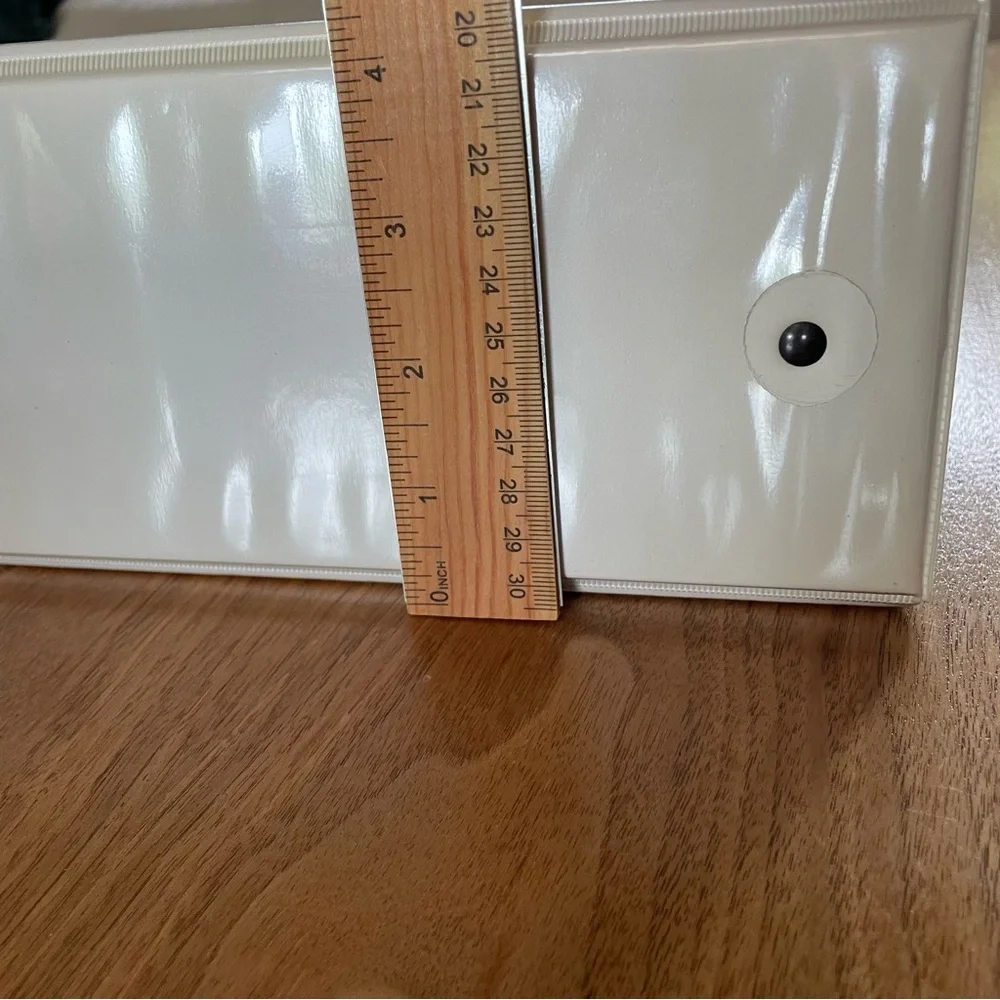 Pair of 4 in 3-ring binders